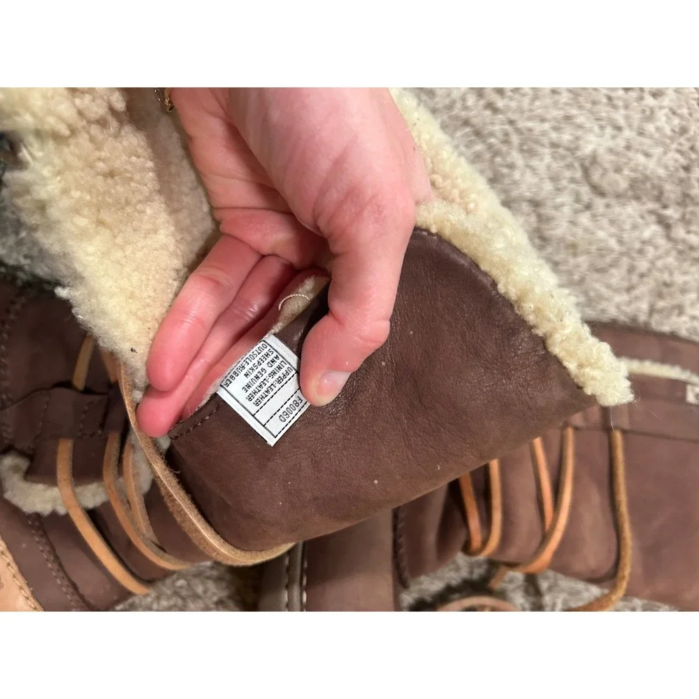 UGG Australia Adirondack Tall Brown Leather Lace Up Shearling‎ Boots Womens 7